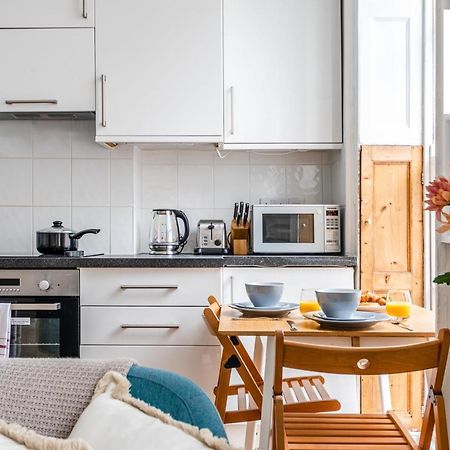 Charming 1 Bed Apartment Near Museum Лондон Экстерьер фото